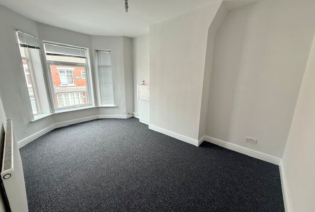 31A, Crewe photo 2