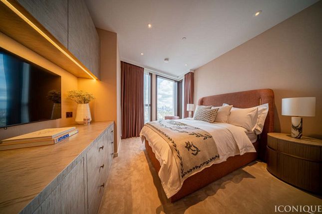 Penthouse for sale in Carnation Way, London, 5