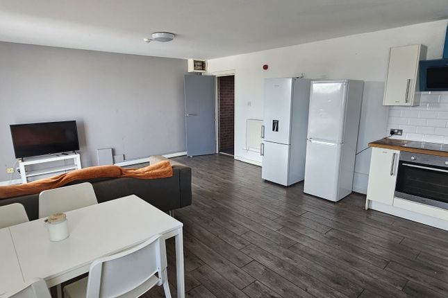 Apartment 7 (Room 5), Windsor House, 72-74 Durning Road, Liverpool photo 5