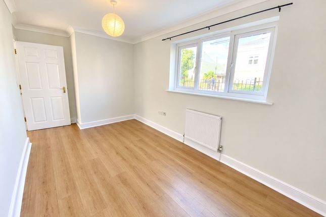Flat 3, St. Georges Court, Epsom photo 5