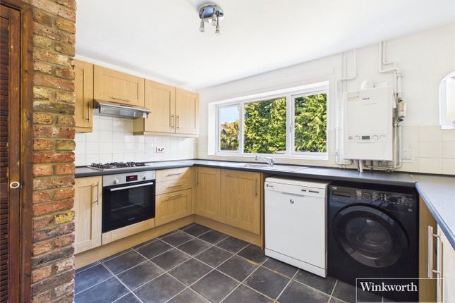 23A, Omers Rise, Reading photo 3