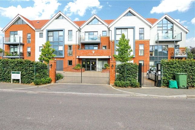 1 bed flat for sale in Fleur De Lis, Duttons Road, Romsey, Hampshire SO51