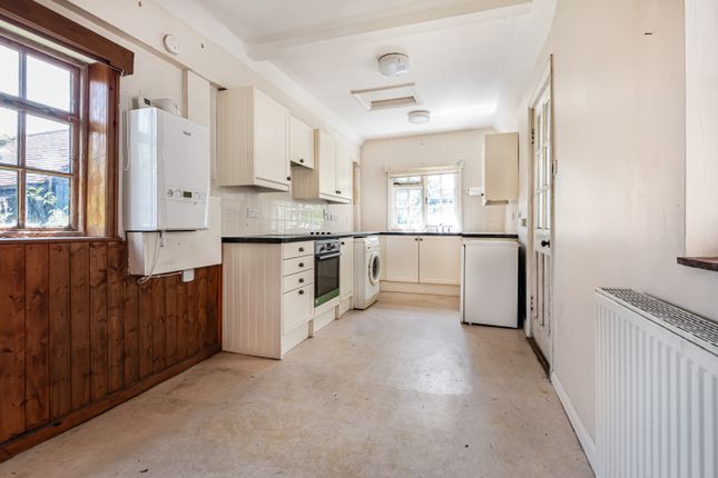 13, Ground Lane, Hatfield photo 4