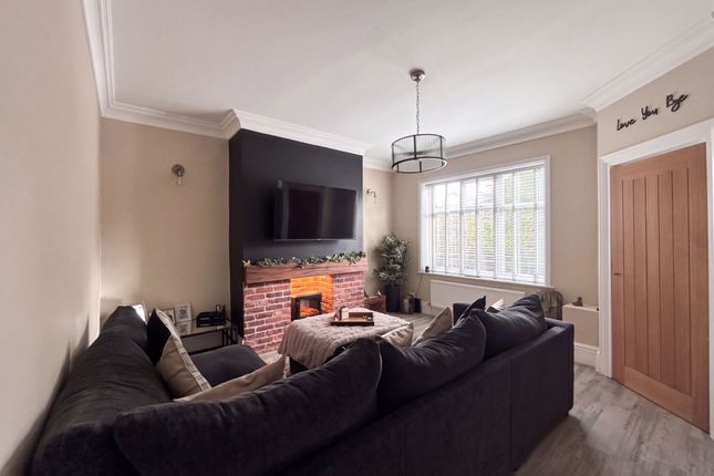 181 Walkden Road, Manchester photo 2