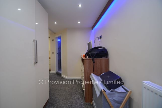 Ashwood Terrace, Headingley photo 5