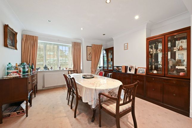 2, Greenhalgh Walk, London photo 4