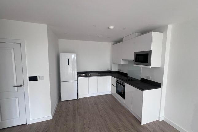 1108, BIRMINGHAM photo 2