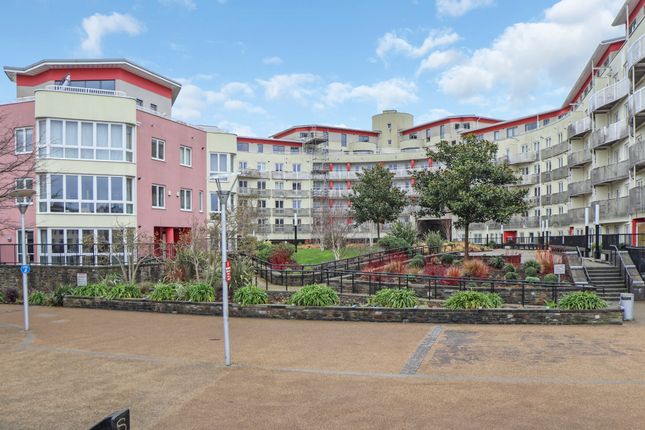 Flat to rent in The Crescent, Harbourside, Bristol