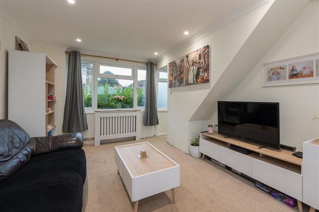 59, Merchants Way, Canterbury photo 2