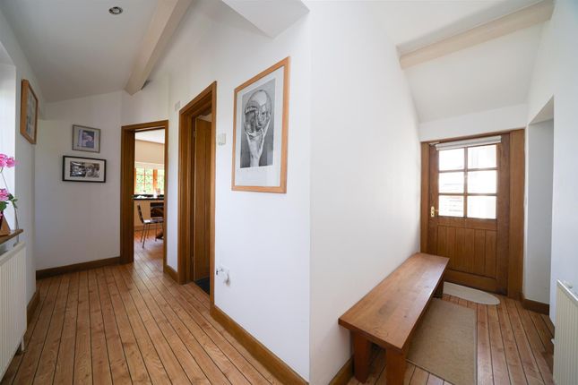 2 Greenacres, Leighton Road, Northall photo 2