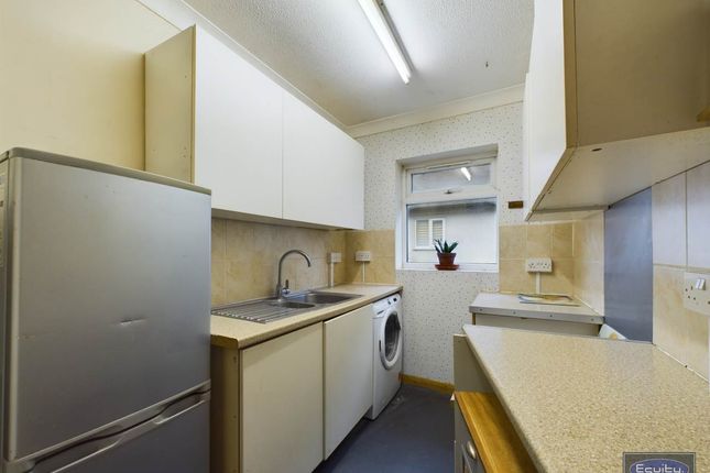Kitchen (4)