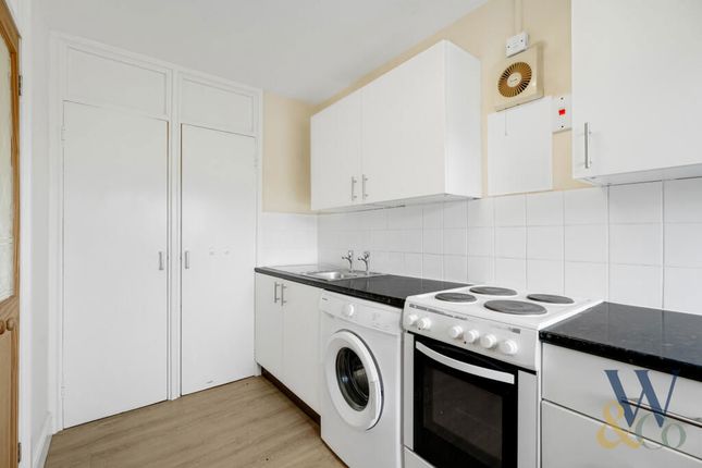 11, Hunters Way, Northampton photo 5