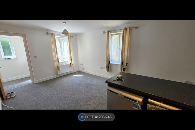 Woodcutters Mews, Swindon photo 3