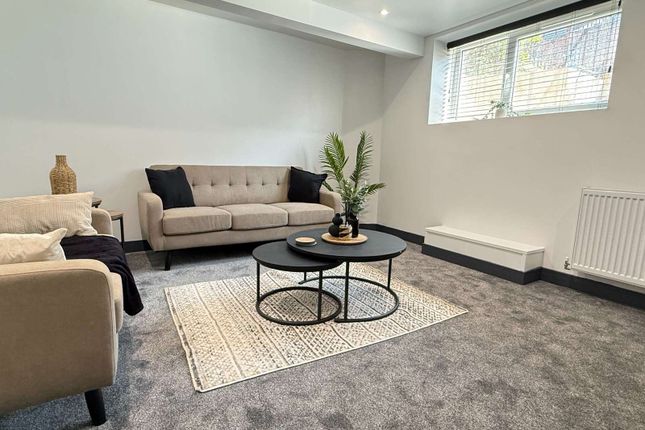 11, Arthington View, Leeds photo 4