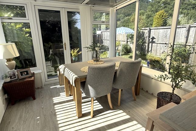 19, Gwaun Afan, Port Talbot photo 4