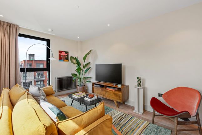 Thumbnail Flat to rent in The Sessile, 18 Ashley Road, London