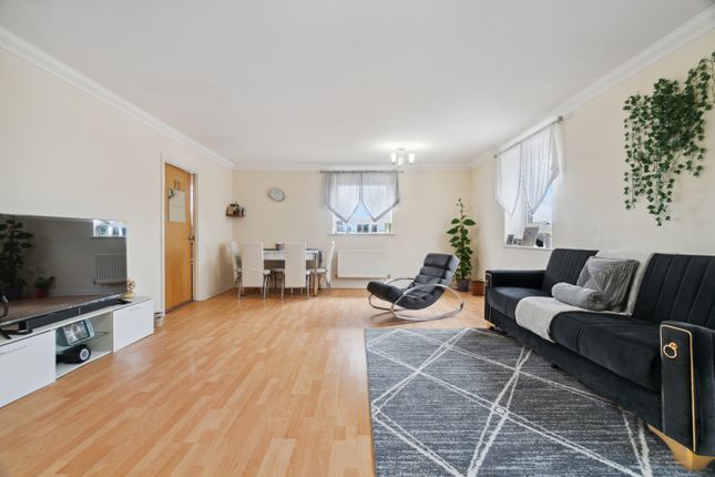 Flat for sale in Axiom Apartments, Sparkes Close, Bromley