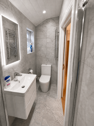 33 Parkfield Avenue, Hillingdon, Uxbridge photo 5