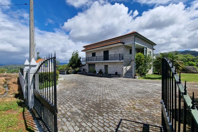 Thumbnail Farmhouse for sale in Vale De Azares, Vale De Azares, Celorico Da Beira, Guarda, Central Portugal