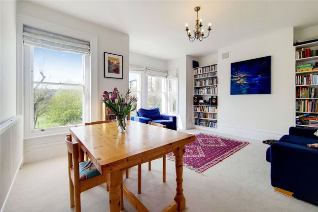 Thumbnail Flat for sale in Campdale Road, London