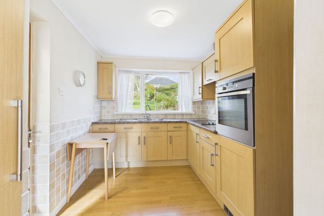 12, Cunningham Park, Penryn photo 2