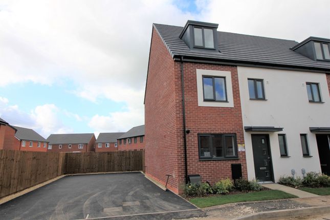 46 Stowe Lane, Derby photo 2