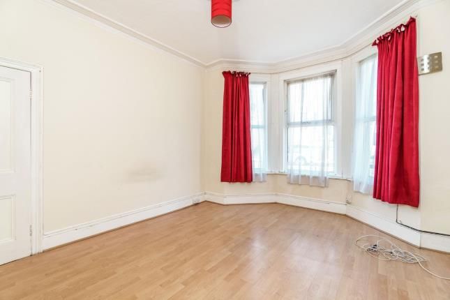 3 Bed Terraced House For In Plymouth Devon Pl4 Zoopla Plymouth Devon Pl4