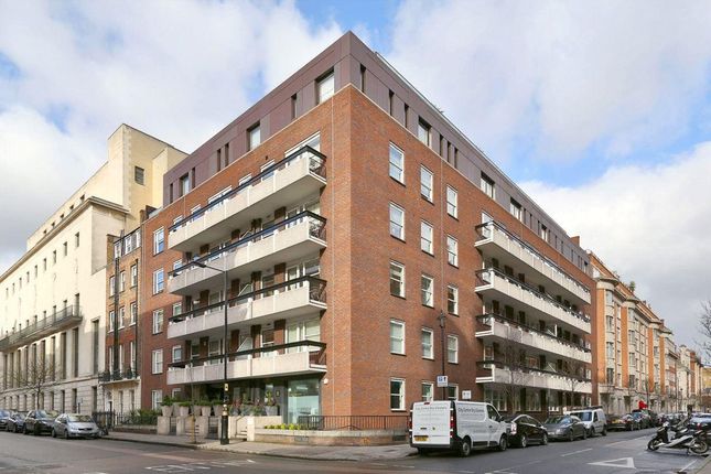 Thumbnail Flat to rent in Weymouth Street, Marylebone