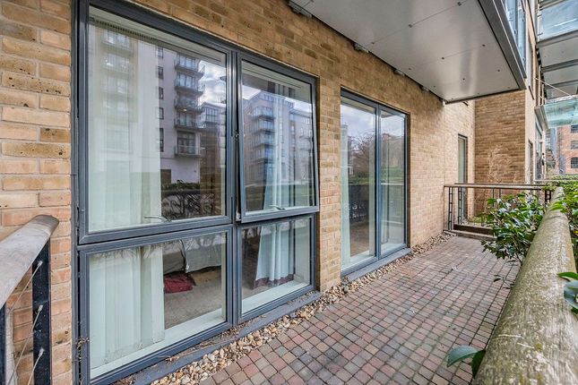 Flat G09, Ceram Court, London photo 2