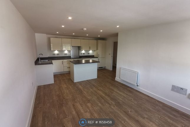 Thumbnail Flat to rent in Regency Place, Cheltenham