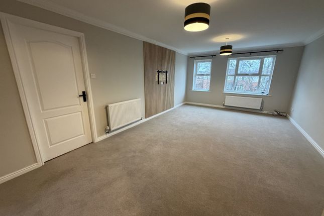Belfry Court, West Yorkshire photo 4