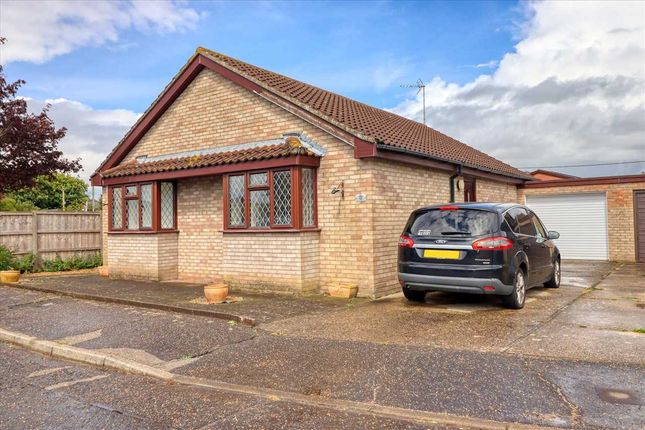 3-bed house on 8, Hallview Road, Great Bentley, £299,950