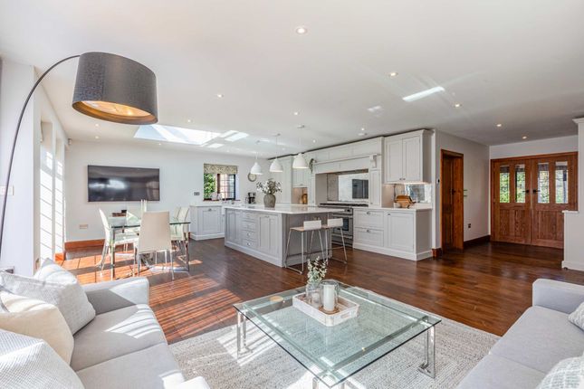 Little Barn, 22, Crooksbury Road, Farnham photo 5