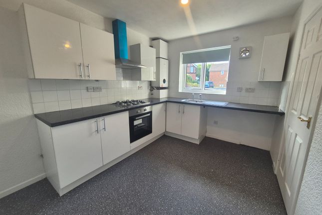 16, Meadow Walk, Bolton photo 3