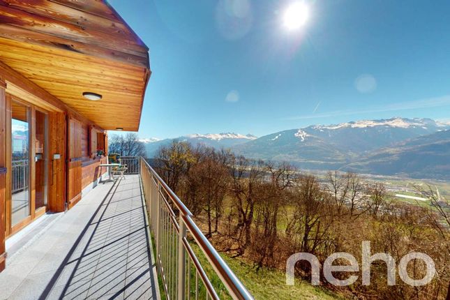 Villa for sale in Aven, Canton Du Valais, Switzerland
