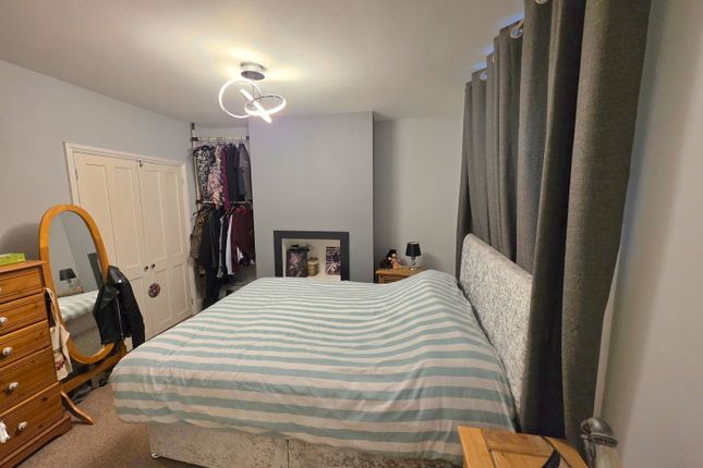 31, St. Johns Road, Newport photo 4