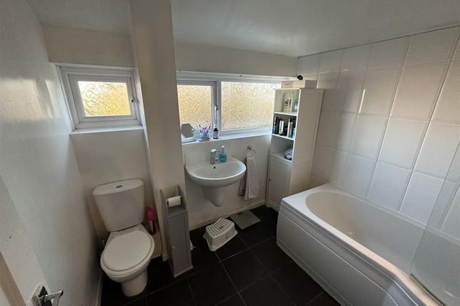 Semi-detached house for sale in Somerset Drive, Sunnyside, Nuneaton
