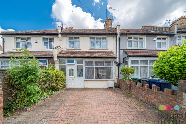 Thumbnail Terraced house for sale in Woodgrange Avenue, North Finchley, London