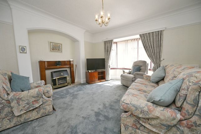 163, Wombwell Lane, Barnsley photo 5