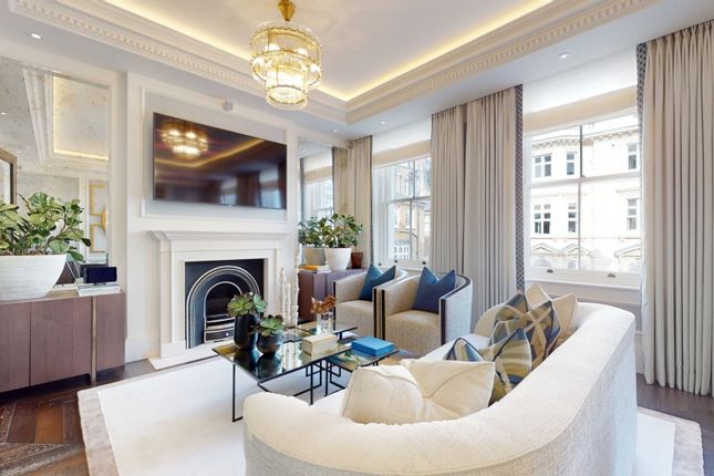 Flat to rent in Prince Of Wales Terrace, Kensington