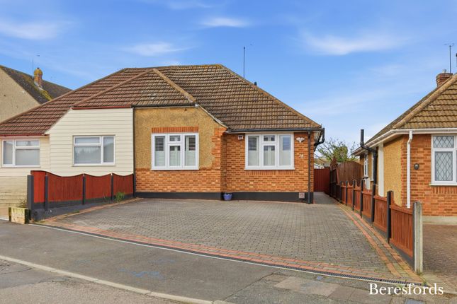 14, Burstead Drive, Essex photo 2