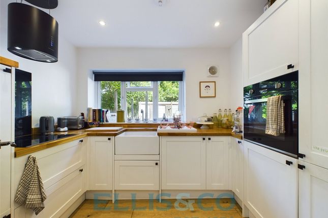 9, Hythe Close, Tunbridge Wells photo 2