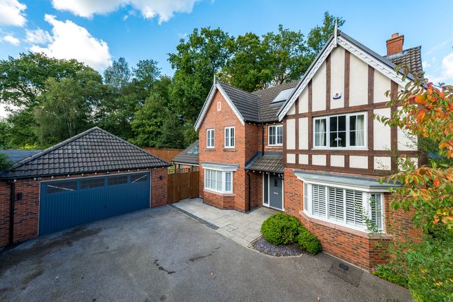 5-bed house on 84 Duxbury Manor Way, Chorley, £600,000