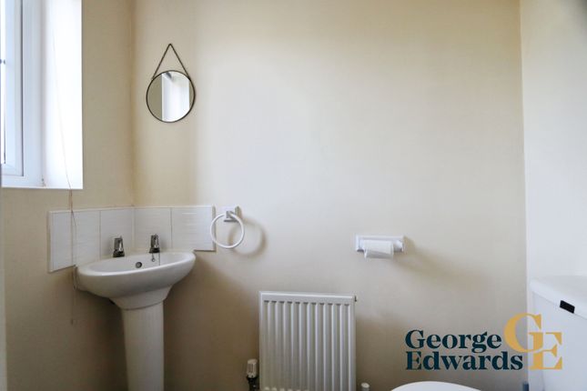 47, Adam Morris Way, COALVILLE photo 4