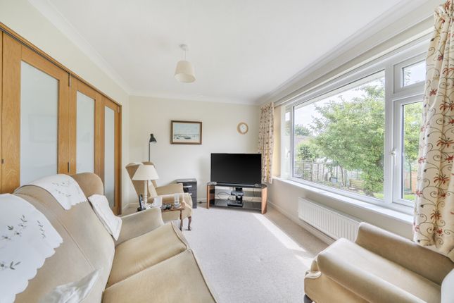 11, Northcote Crescent, Somerset photo 3