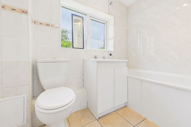 11 Woodbine Terrace, Gateshead photo 4