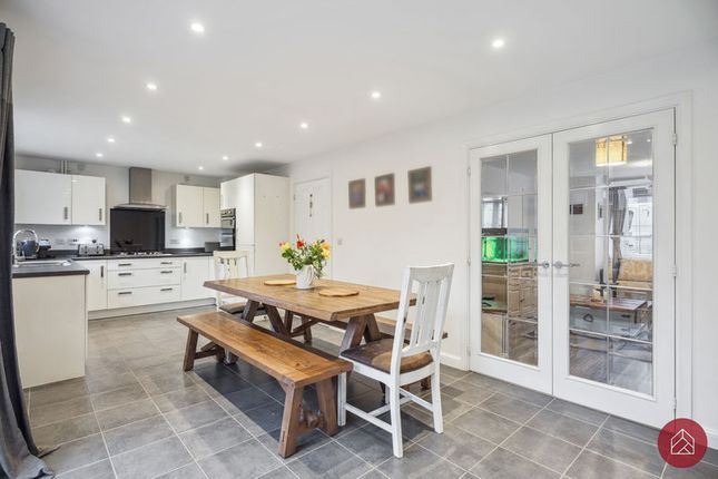 33, Broad Way, Bicester photo 4