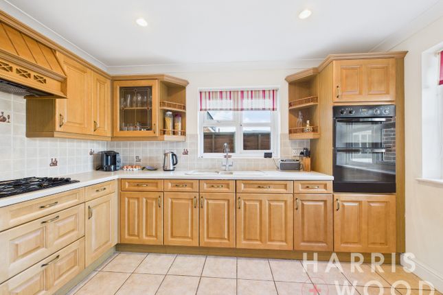 3 Ashfields, Colchester Road, Manningtree photo 3