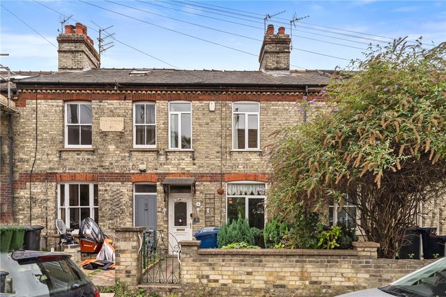 Thumbnail Terraced house for sale in Pye Terrace, Cambridge