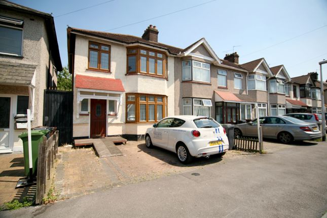 3 bed semi-detached house to rent in Wadeville Avenue, Chadwell Heath, Romford